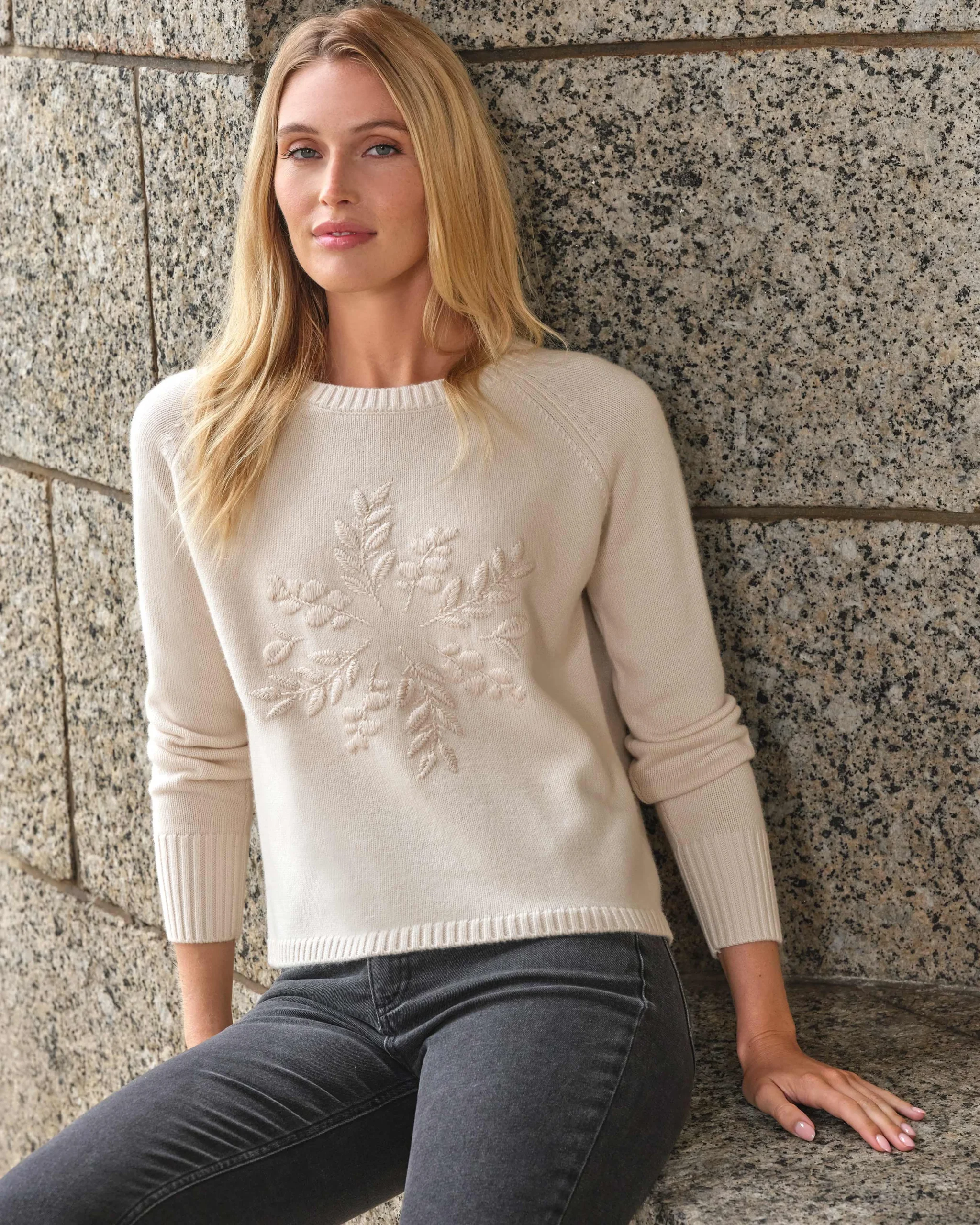 Cashmere Blend Hand Embroidered Sweater^Pure Collection Best